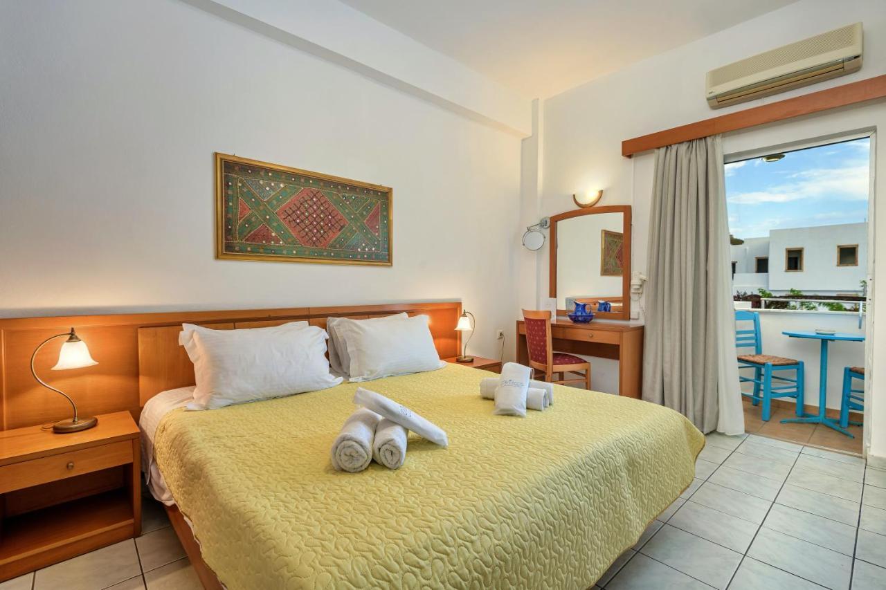 Grikos Hotel Pátmos Екстериор снимка